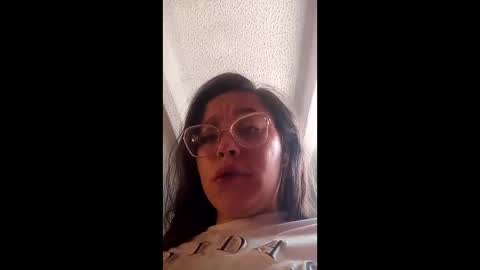 laia_hadid online show from February 22, 3:54 pm