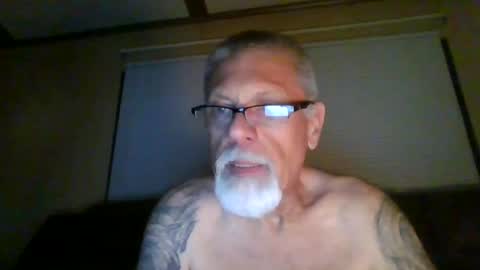 Snapshot of laidbackluxury chatting on June 13, 7:50 am laidbackluxury online show from June 13, 7:50 am