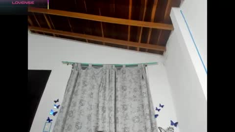 Leila Laly online show from May 6, 3:28 pm