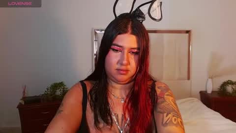 Snapshot of laila_sub chatting on October 14, 2:18 pm laila online show from October 14, 2:18 pm
