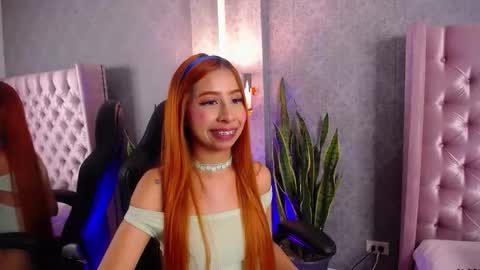 Laila Stilwills online show from March 22, 6:06 am