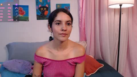 Snapshot of lailypink chatting on January 30, 1:11 am samanta online show from January 30, 1:11 am