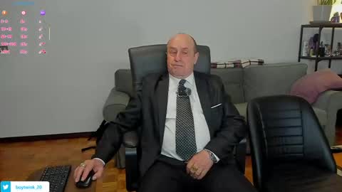 lajose52 online show from April 11, 7:18 pm