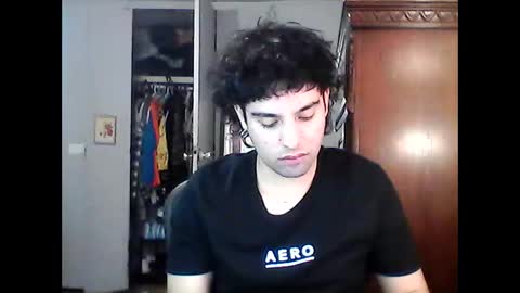 Snapshot of lakewood4523 chatting on February 10, 5:00 am Carlosss online show from February 10, 5:00 am