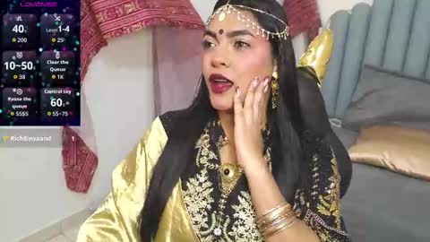 Laskhmirani online show from November 5, 11:43 am