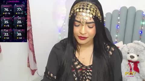 Snapshot of lakshmirani617378 chatting on March 25, 12:00 pm Laskhmirani online show from March 25, 12:00 pm