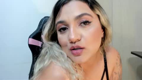 Lala online show from December 14, 10:14 pm