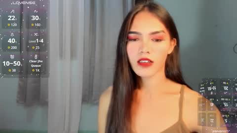 Snapshot of lala_moves chatting on March 18, 4:37 am Joxie online show from March 18, 4:37 am