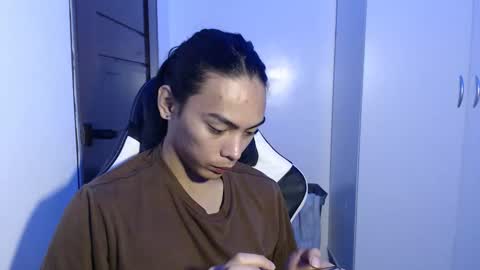 lalakinghugecock_2 online show from September 19, 5:13 pm