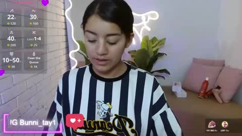 Lala  online show from September 21, 11:45 am