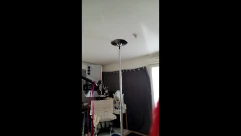 lalamilano online show from March 24, 1:16 pm