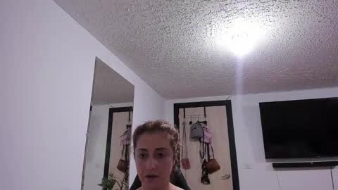  Sofi  online show from December 3, 9:44 am