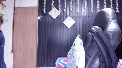  Sofi  online show from February 21, 12:17 pm