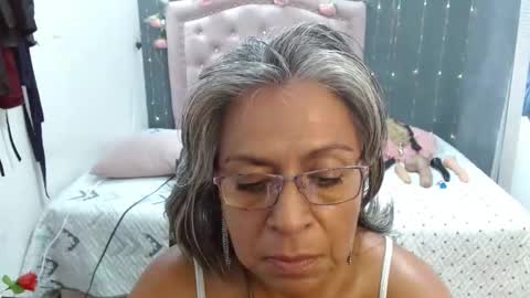 lalisha online show from September 30, 10:15 pm