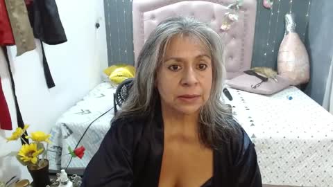 Snapshot of lalisha_96 chatting on April 6, 1:14 am lalisha online show from April 6, 1:14 am