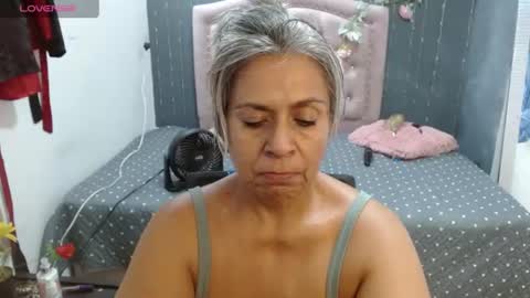Snapshot of lalisha_96 chatting on July 17, 2:29 am lalisha online show from July 17, 2:29 am