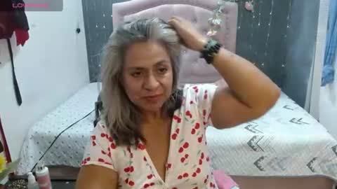 Snapshot of lalisha_96 chatting on August 4, 1:09 am lalisha online show from August 4, 1:09 am
