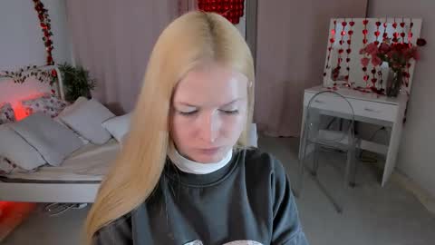 Laly online show from February 17, 11:29 am