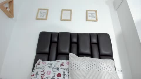 Snapshot of lana__rosse chatting on December 6, 10:08 pm Lana online show from December 6, 10:08 pm