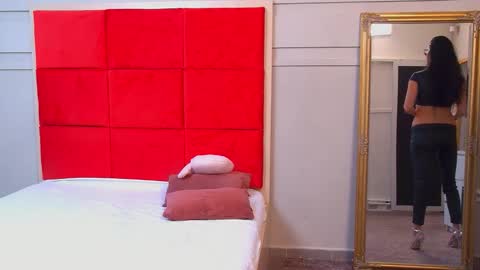 LanaBanner online show from January 10, 7:10 am