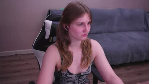 Kay online show from February 13, 8:16 pm