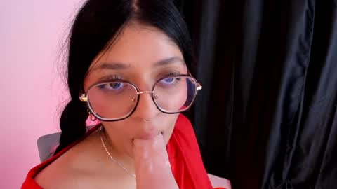 ... .          . ... online show from January 28, 3:25 pm