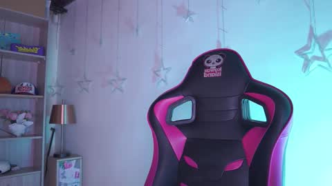 Lana online show from February 20, 6:26 am