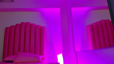 lana_fox01 online show from June 6, 4:28 am