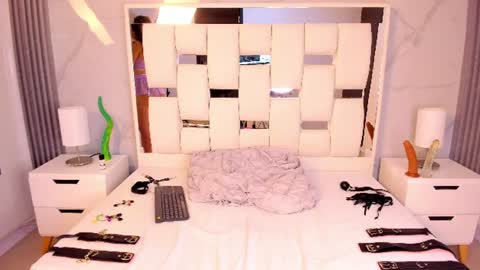 lana_hard_as online show from July 29, 7:45 pm