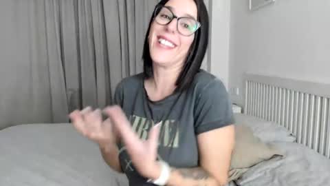 Lana online show from December 6, 8:07 pm