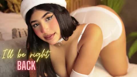 lana_lann online show from December 13, 8:36 pm