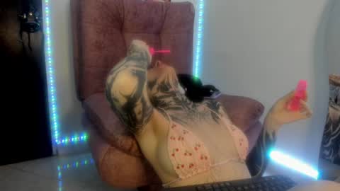 Alana Ferreira online show from December 12, 12:59 am