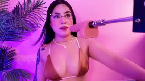 Snapshot of lana_ortega chatting on July 22, 4:26 am LANA online show from July 22, 4:26 am