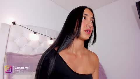 Lana Owens online show from December 1, 9:42 pm