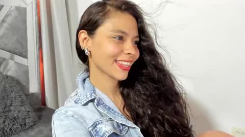 Lana ROMAN online show from December 5, 7:38 pm