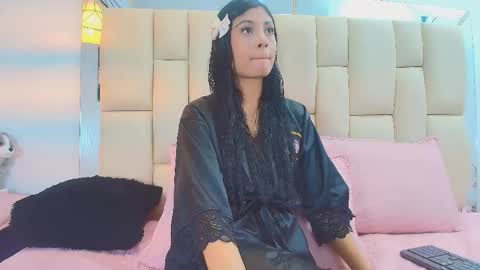 Snapshot of lana_sliim chatting on March 6, 12:12 pm Vanessa online show from March 6, 12:12 pm