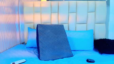 Snapshot of lana_sliim chatting on March 26, 12:11 pm Vanessa online show from March 26, 12:11 pm