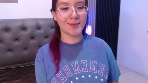 lana_sweett2 online show from July 29, 4:10 am