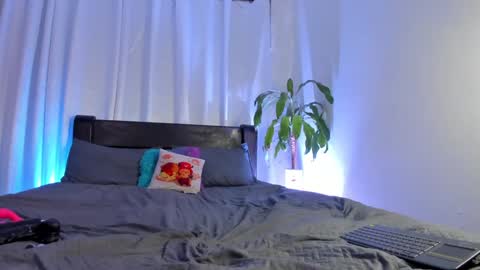 emma online show from December 2, 5:37 pm