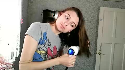 Lana online show from December 1, 9:47 am