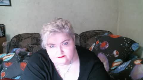 lanacat555 online show from February 1, 8:16 pm