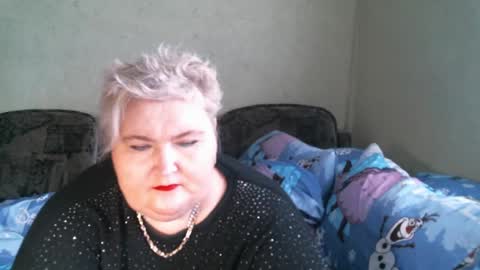 lanacat555 online show from February 17, 1:32 pm