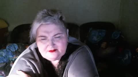 lanacat555 online show from February 25, 9:35 pm