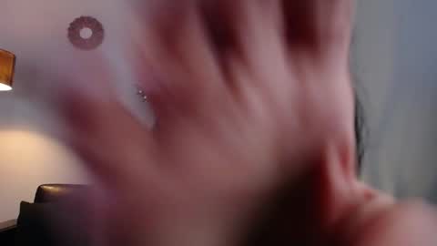 Snapshot of lanadoux_ chatting on December 14, 5:14 pm Mistress Lana online show from December 14, 5:14 pm