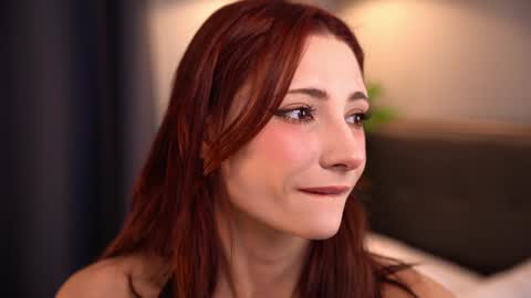 Snapshot of lanais_milana chatting on January 24, 4:28 pm Lauretta online show from January 24, 4:28 pm