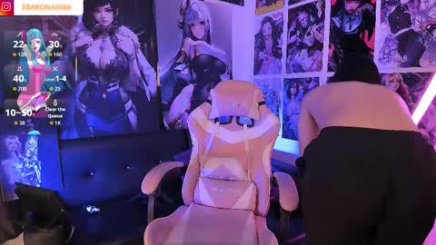 L A N A  online show from December 17, 3:07 pm