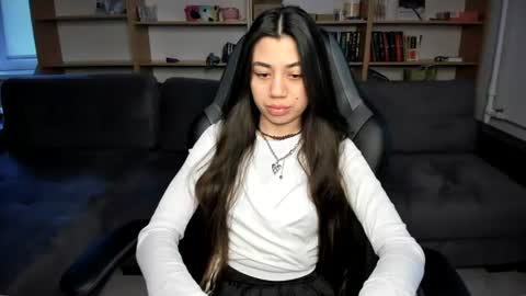 Snapshot of lanalandd chatting on June 26, 3:49 pm Lana online show from June 26, 3:49 pm