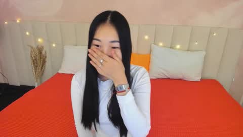 Snapshot of lanameiz chatting on November 10, 9:30 am Lana online show from November 10, 9:30 am