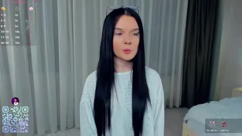 Emily - online show from December 14, 5:18 pm