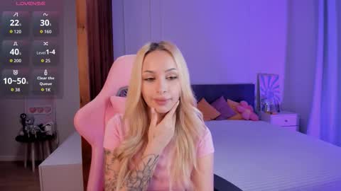 Lana online show from December 22, 3:58 am